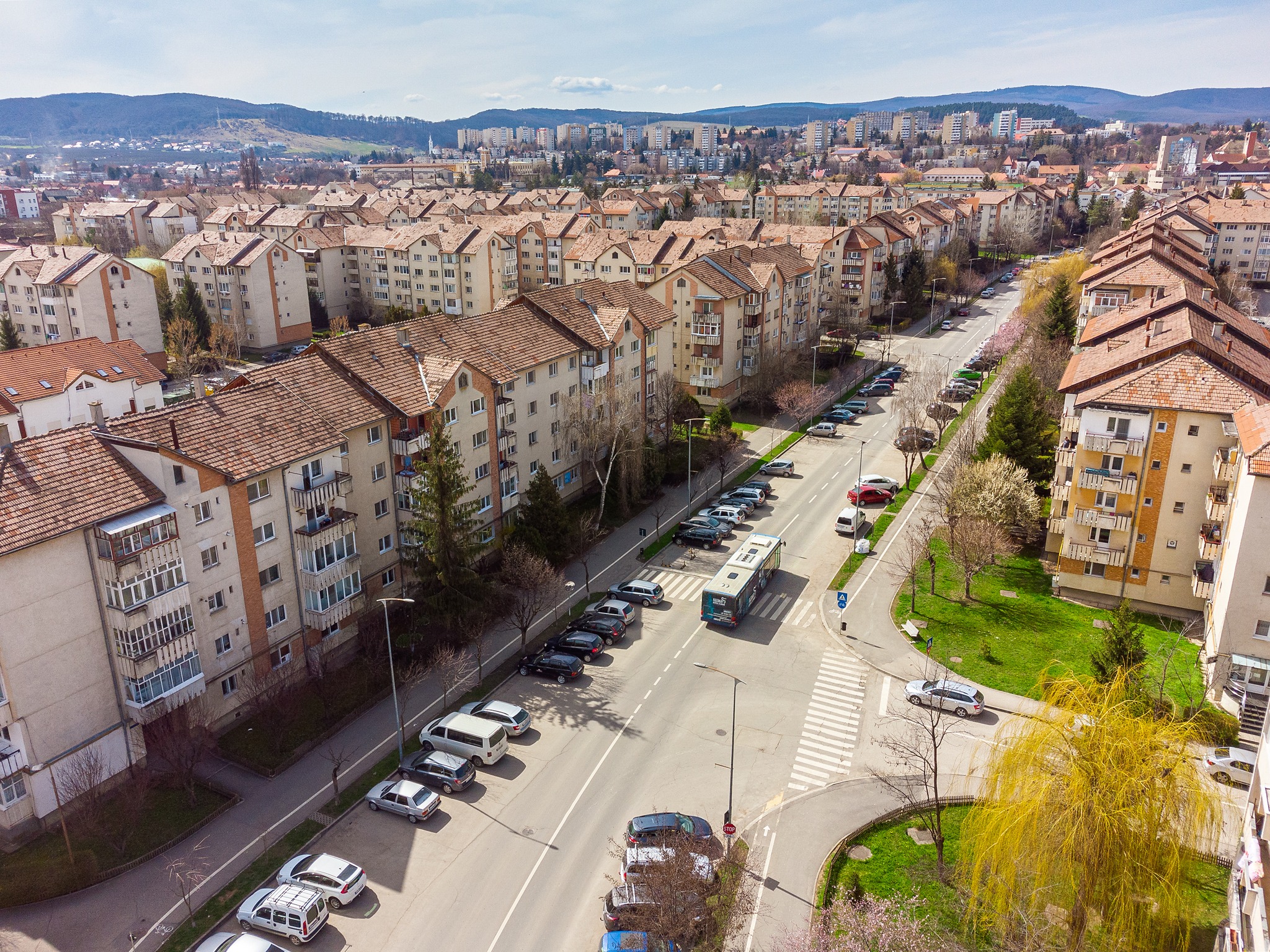 Pot fi depuse cererile pentru acordarea de sprijin tinerilor pentru plata chiriei