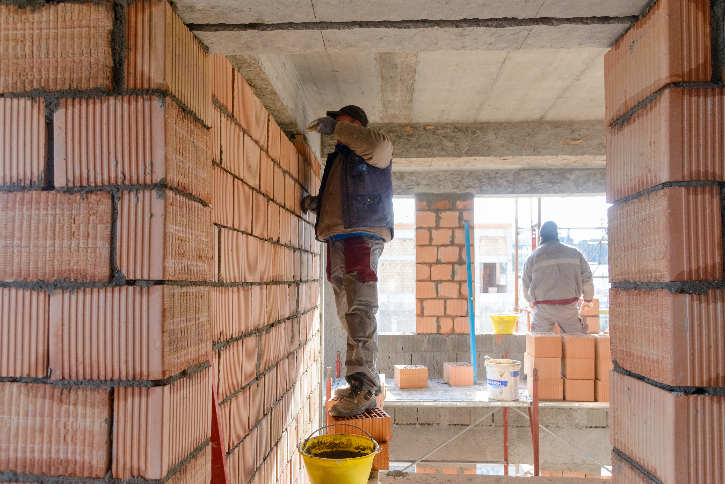 Modificări privind valabilitatea autorizaţiilor de construcţie