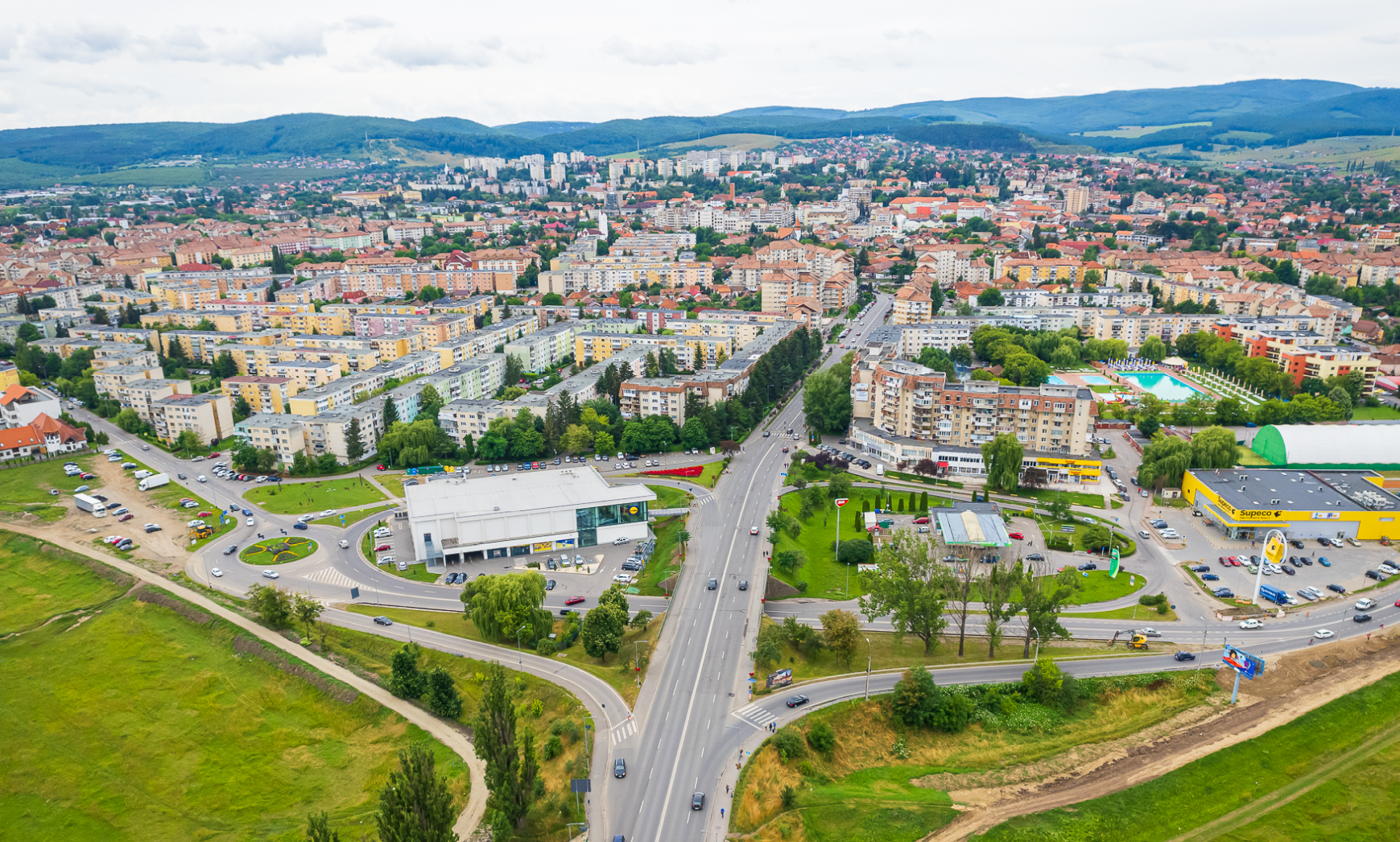 Se extinde programul De Minimis pentru firmele din Sfântu Gheorghe: se pot solicita reduceri și pentru impozitul pe teren