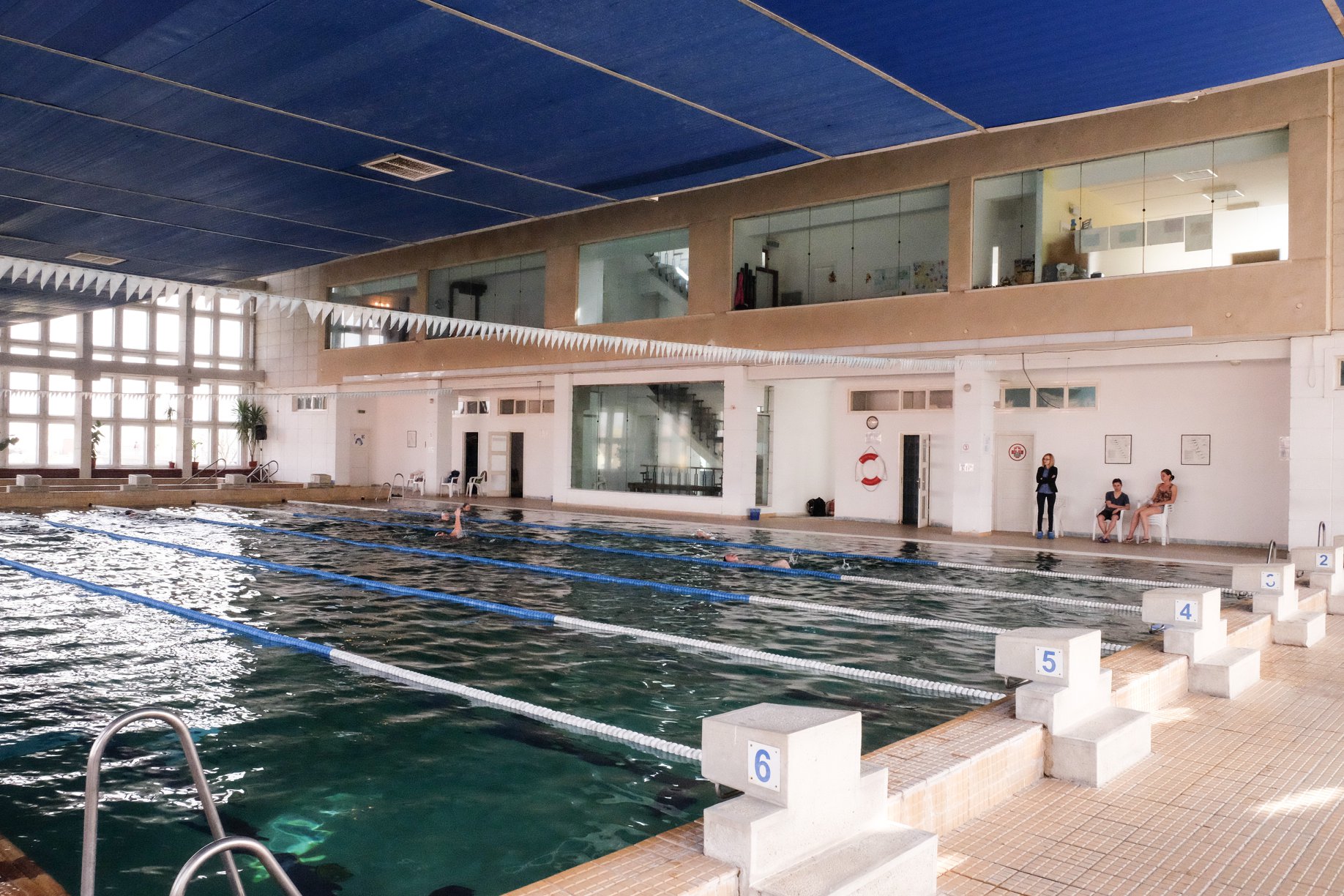Se redeschide piscina municipală și continuă programul „Inițiere în sport” la Sfântu Gheorghe