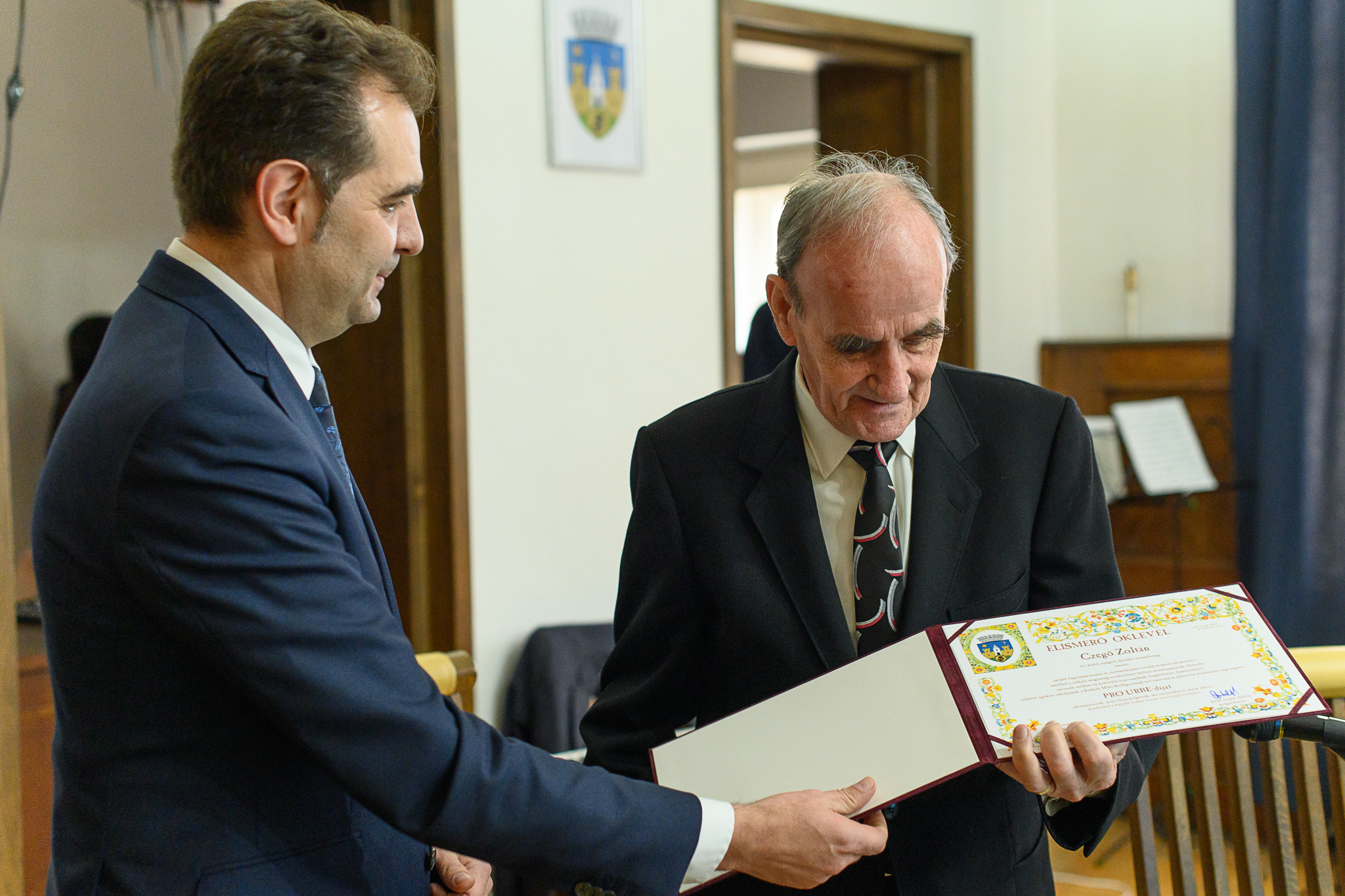 Czegő Zoltán a primit Premiul Pro Urbe din partea Consiliului Local Sfântu Gheorghe