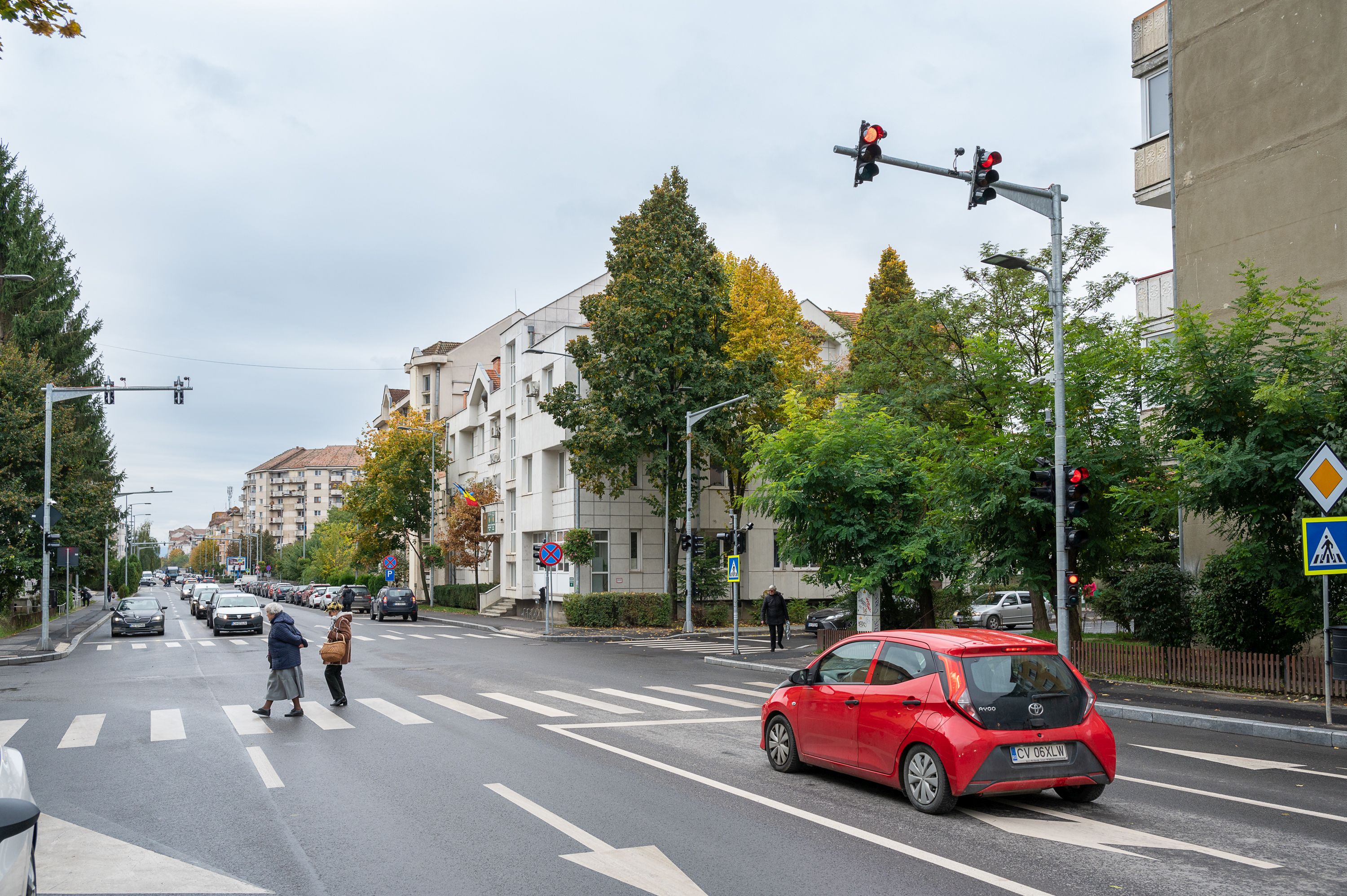 Modificări ale ciclurilor semafoarelor pentru fluidizarea traficului Modificări ale ciclurilor semafoarelor pentru fluidizarea traficului