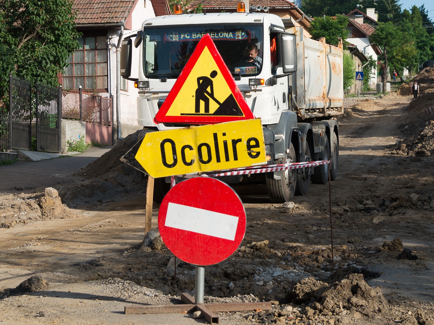 Lucrări în desfăşurare pe mai multe străzi din Sfântu Gheorghe