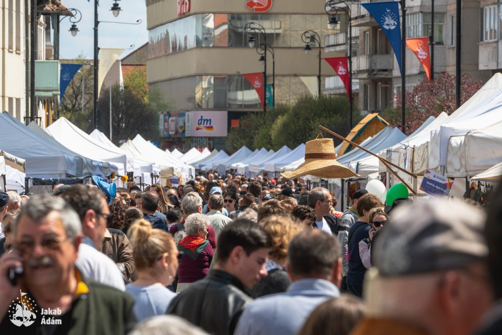 Restricţii de circulaţie cu ocazia Zilelor Sfântu Gheorghe